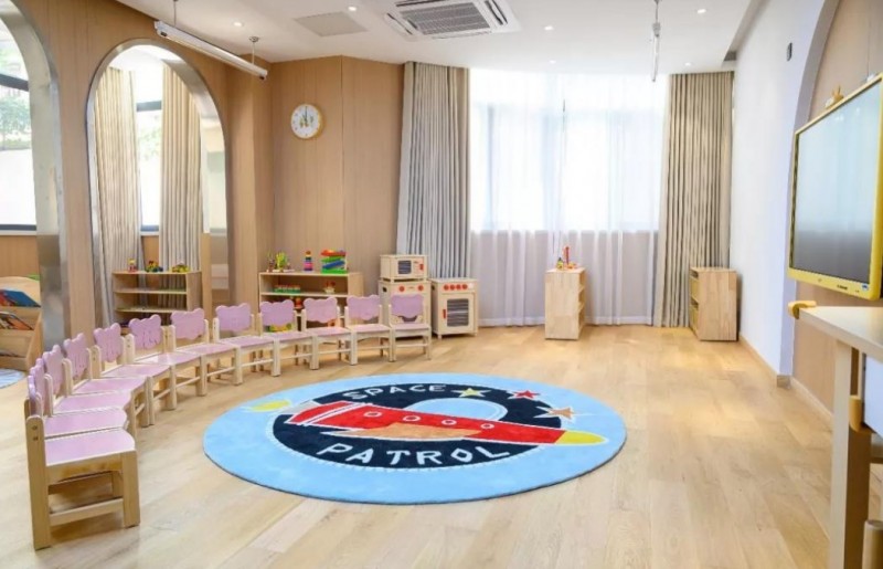 初之光国际婴幼儿托育中心加盟