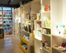 小型儿童书店