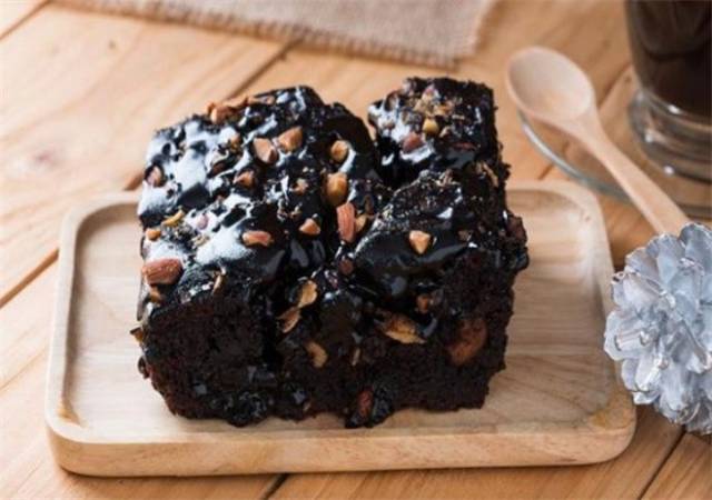 纯手工熬制阿胶