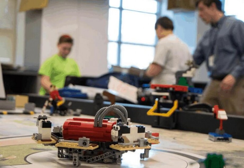 麦咭编程教育 麦咭编程教育