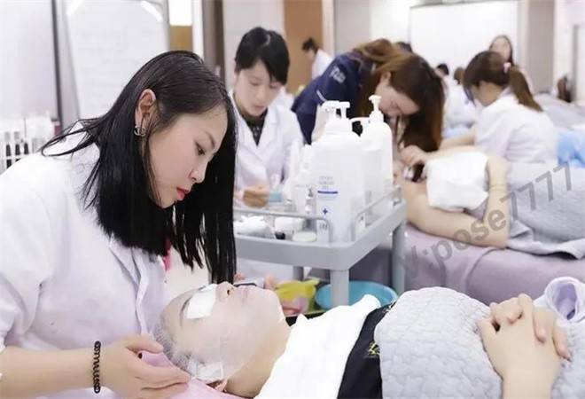 韩国POSE皮肤管理