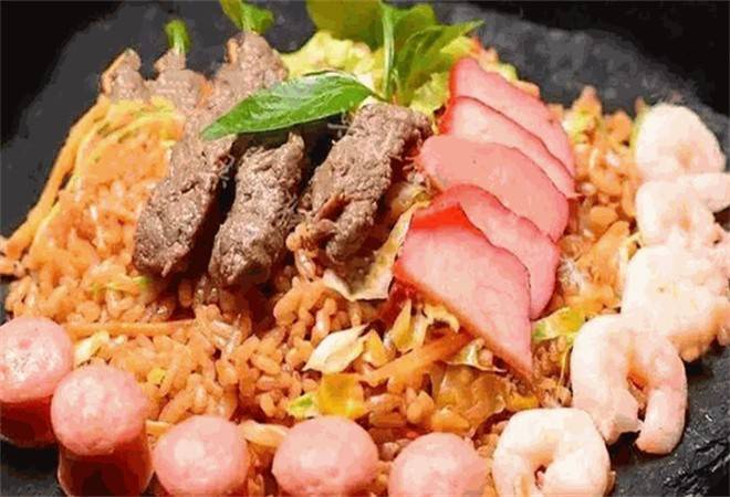 港小妹港式铁板炒饭