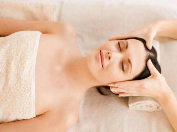 萱娅美颜美体中心