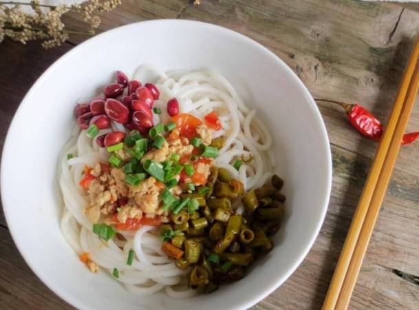 鼎诚银记桂林米粉