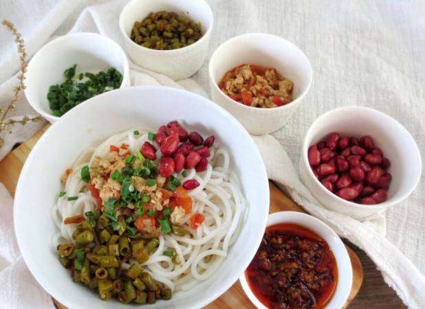 鼎诚银记桂林米粉