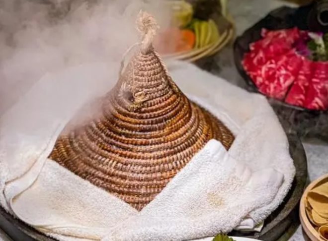 蒸汽草帽鱼火锅