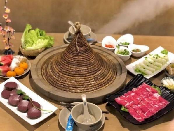 蒸汽草帽鱼火锅