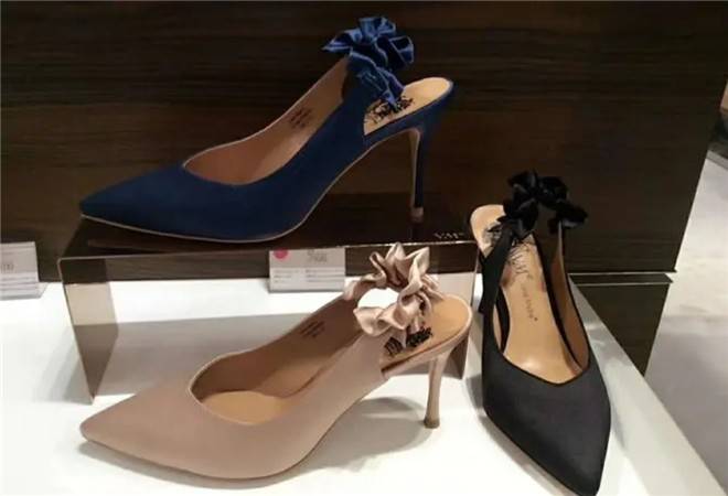 品牌女鞋