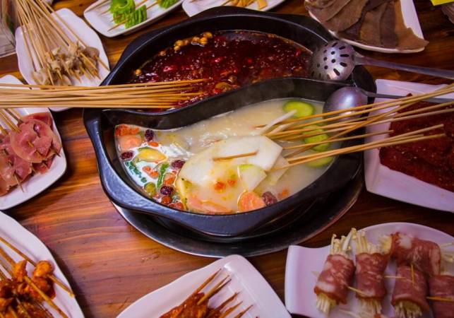 串串火锅连锁店