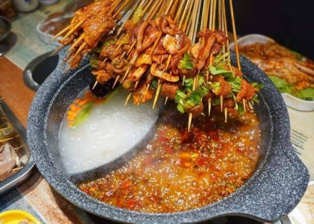 小郡肝串串火锅