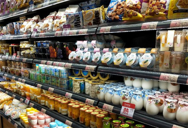 楊先森全球零食量販店