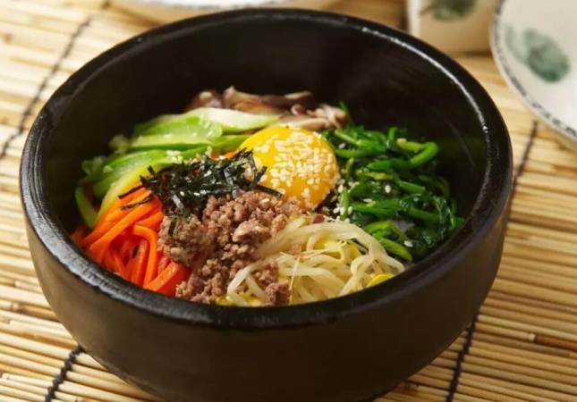 牛尚厨房石锅拌饭