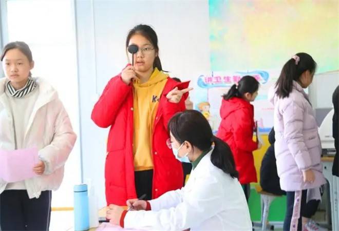 学生视力矫正