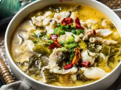 魚小紅藤椒酸菜魚