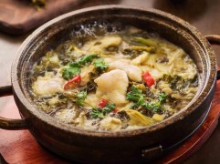 酸小哥石鍋酸菜魚