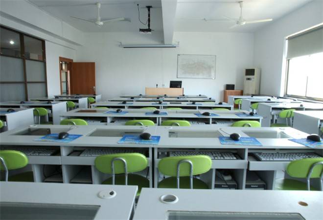 成人教育培训学校