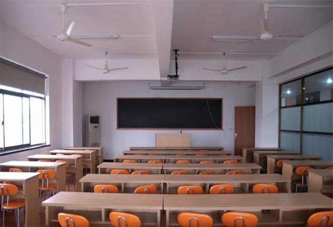 成人教育培训学校