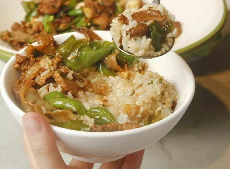 辣椒炒肉蓋碼飯