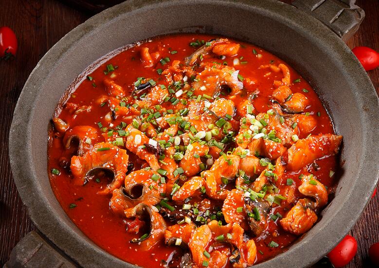 千福魚魚火鍋加盟