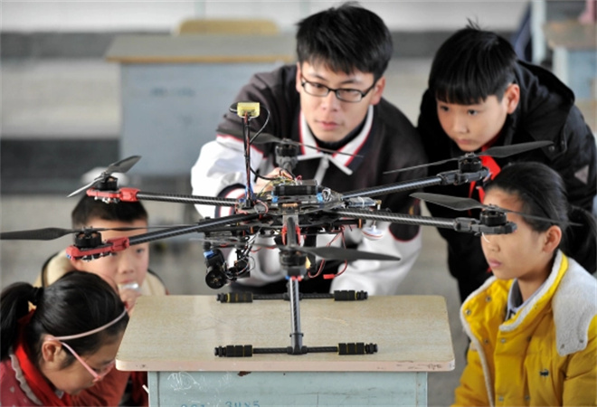 学生无人机暑期班