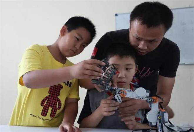 无人机校企合作单位