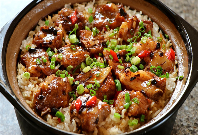 煲口香煲仔飯加盟