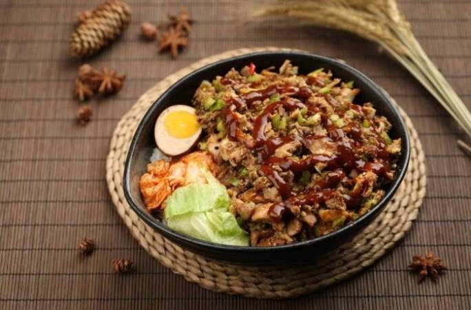 老弓家烤肉拌饭