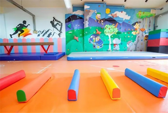 唯玩星球少儿篮球运动馆加盟