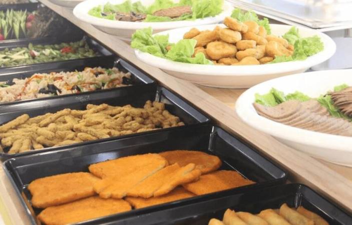 清心素食自助餐