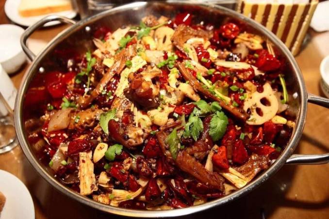 罗节子麻辣香锅