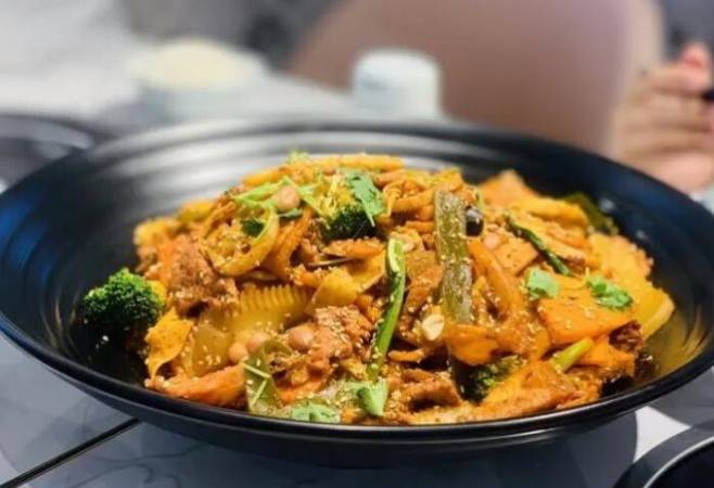 重庆正宗麻辣香锅