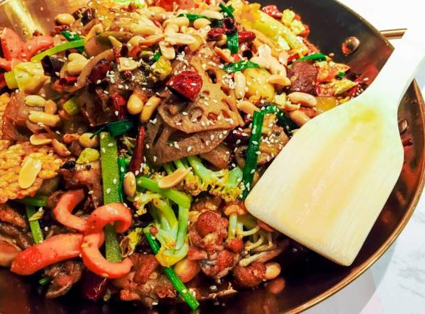 钱大仁麻辣香锅