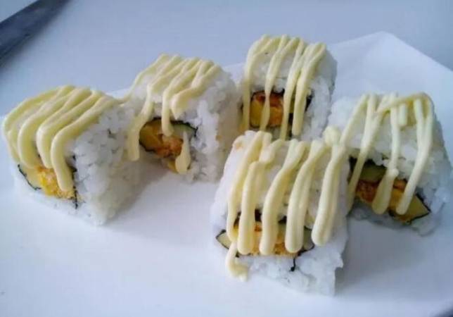 沙拉酱寿司