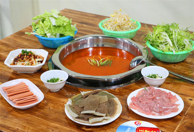 黔味小火鍋加盟