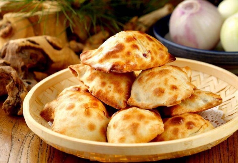 新疆和田特色烤包子