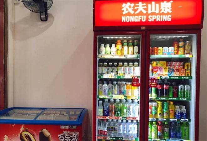 蓝客驿站便利店