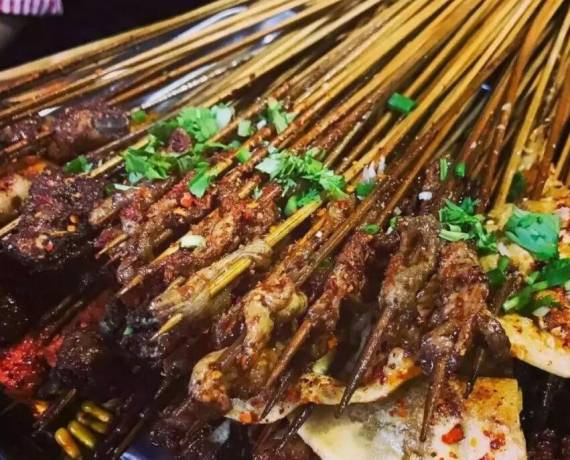 九良乐山油炸串串