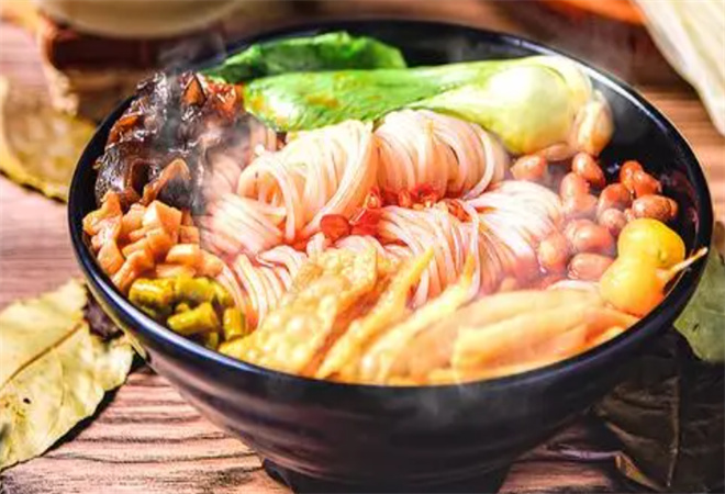 粉飛面舞螺螄粉加盟