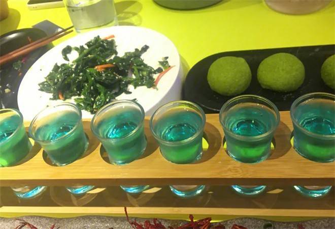 下酒烧肉小酒馆