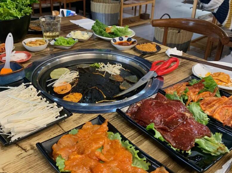 牛十三烤肉小酒馆