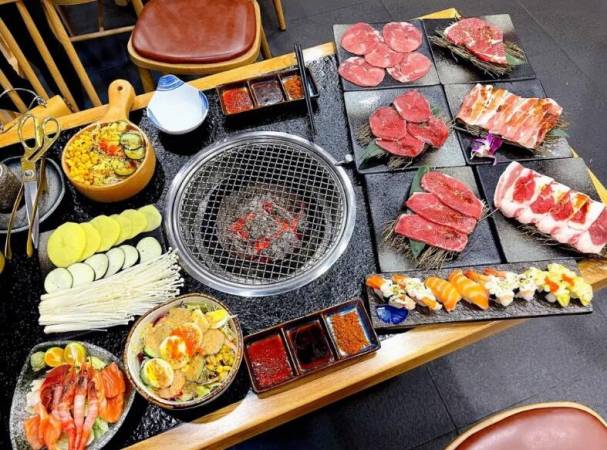 小酒馆主题烤肉