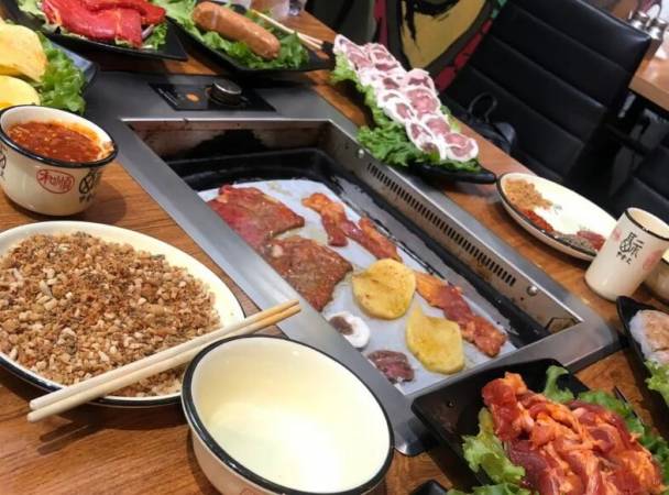 牛十三烤肉小酒馆