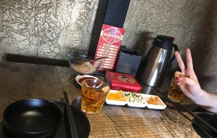 小烽烧风味酒馆