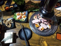 牛十三烤肉小酒館