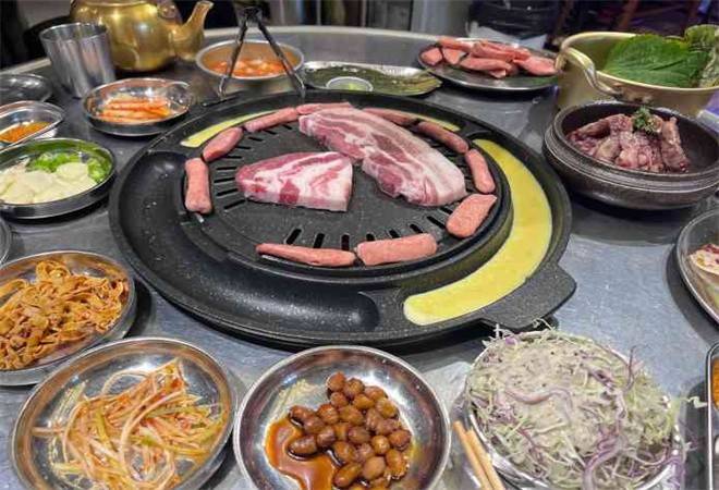 马场洞肉铺炭火烤肉