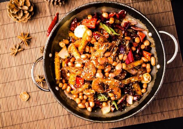 辣悠美麻辣香锅