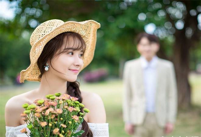 玛奇朵婚纱摄影