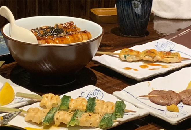 鳥鵬燒鳥居酒屋加盟