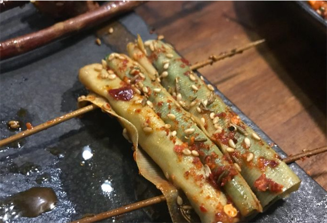 旮噠東北傳統燒烤加盟
