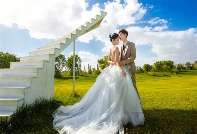 记梦馆婚纱摄影